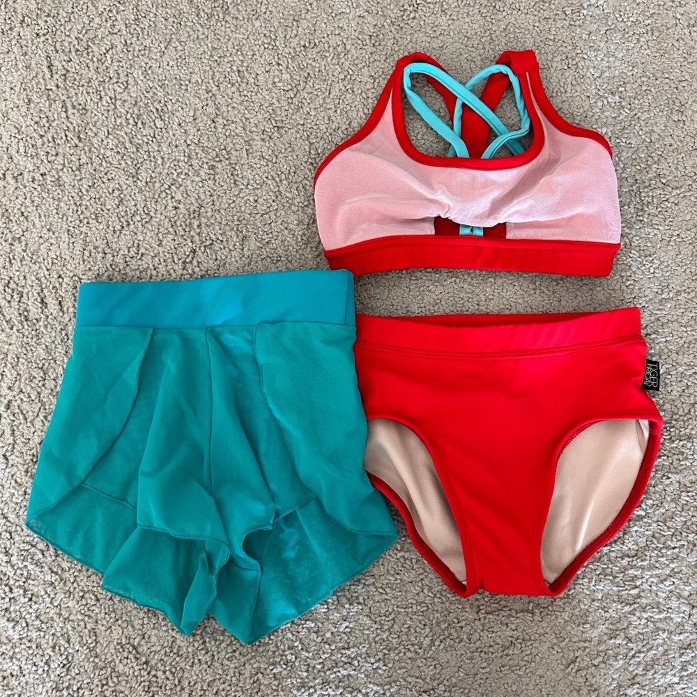 Tiger Friday Set. Top and Breifs CM. Aqua bottoms mesh CS.